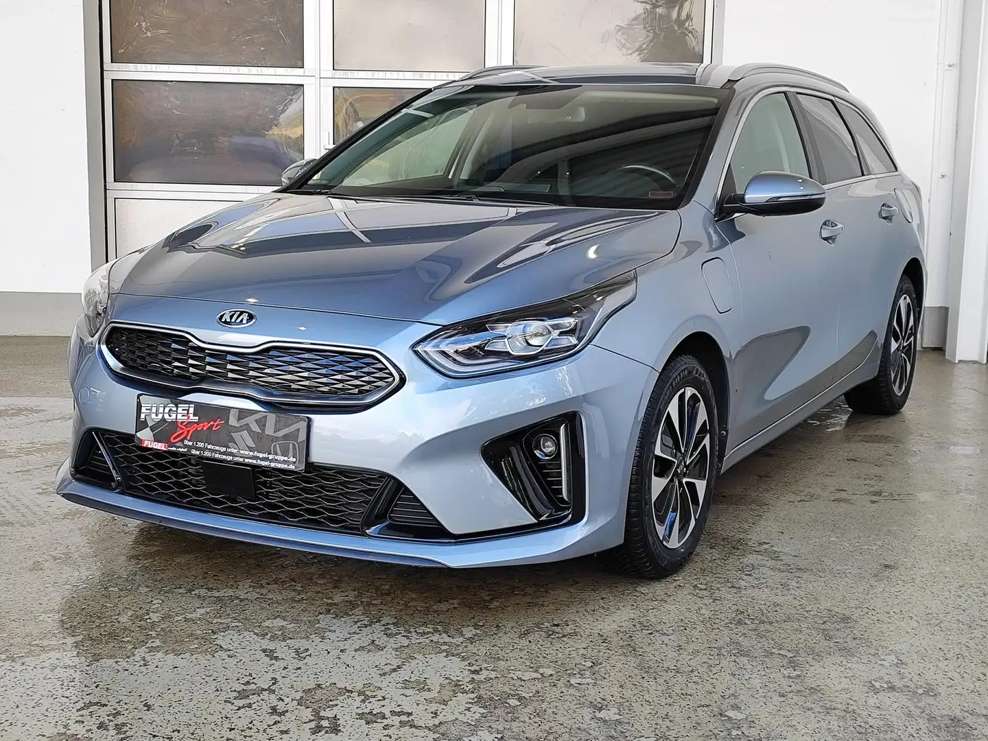 Kia Ceed SW / cee'd SW 1.6 GDI PHEV Spirit LED|Navi|4xSHZ Silber - 2