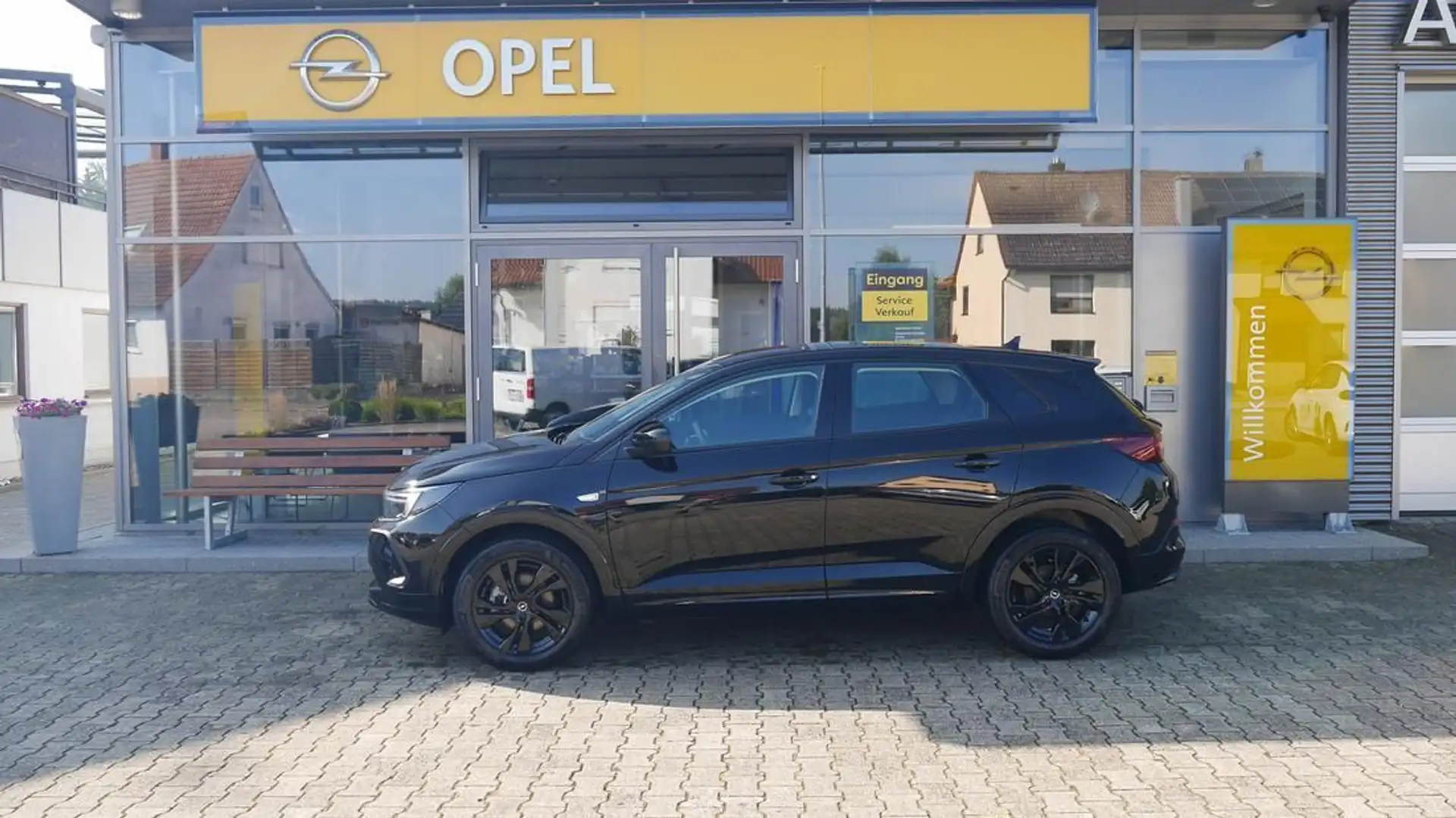 Opel GRANDLAND 1.2 GS Schwarz - 1