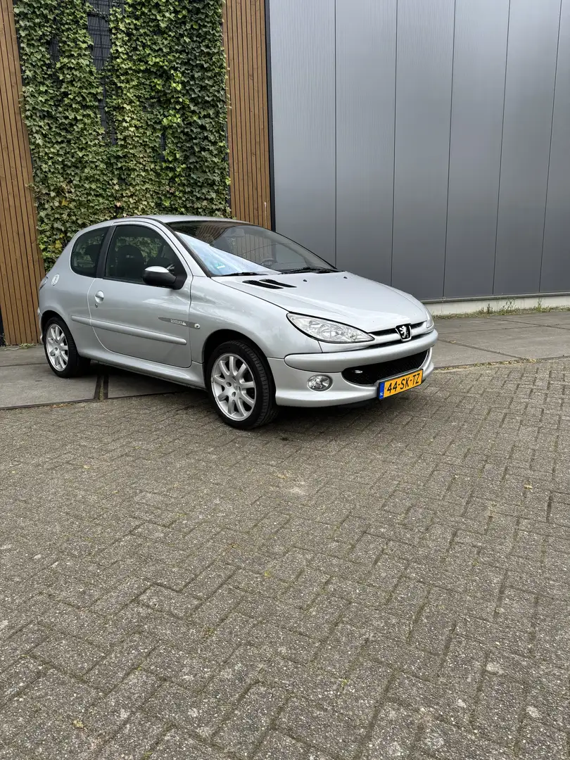 Peugeot 206 1.6-16V Quiksilver Grijs - 1