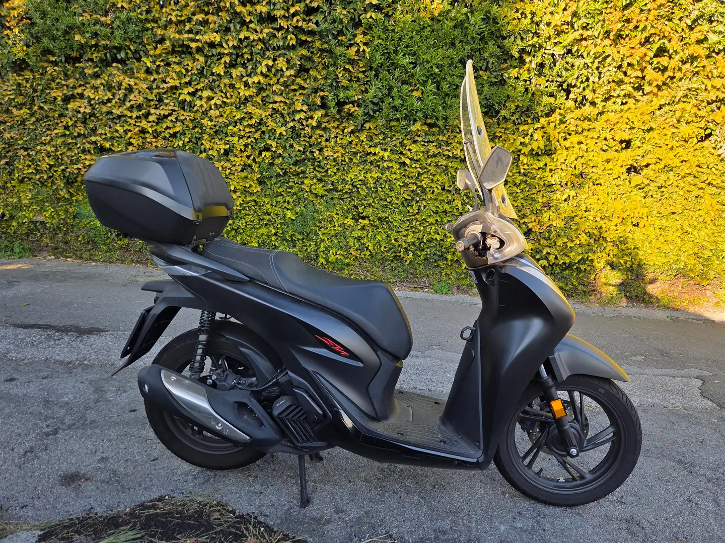 Honda SH 125 sport Negro - 1