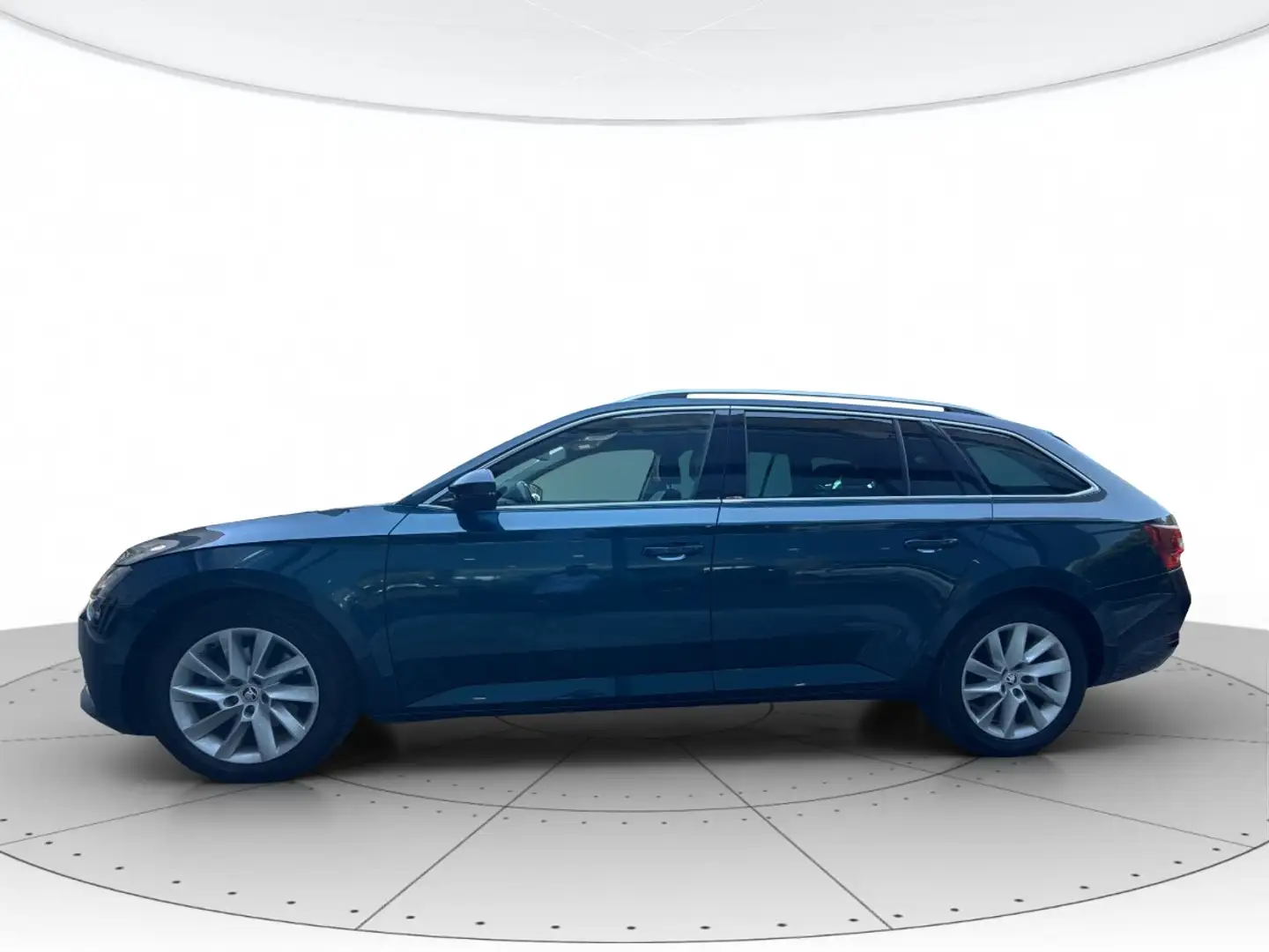 Skoda Superb Wagon 2.0 tdi evo Style 4x4 200cv dsg Blu/Azzurro - 2