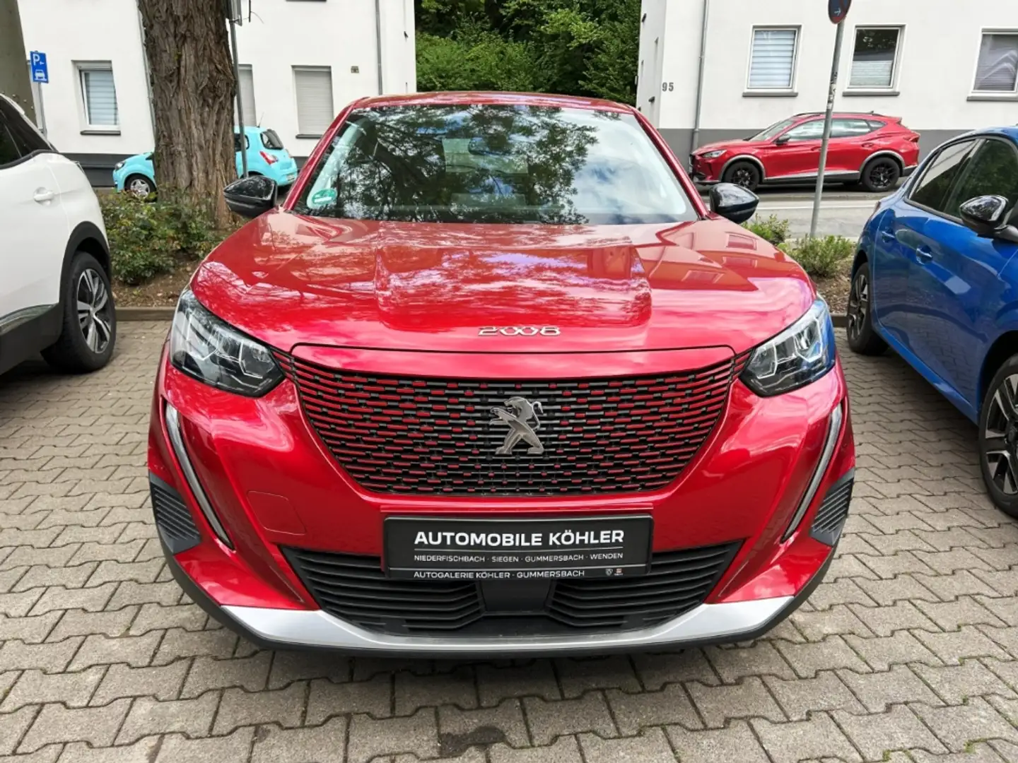 Peugeot 2008 e- Active Pack LED Apple CarPlay Android Auto Klim Rot - 2