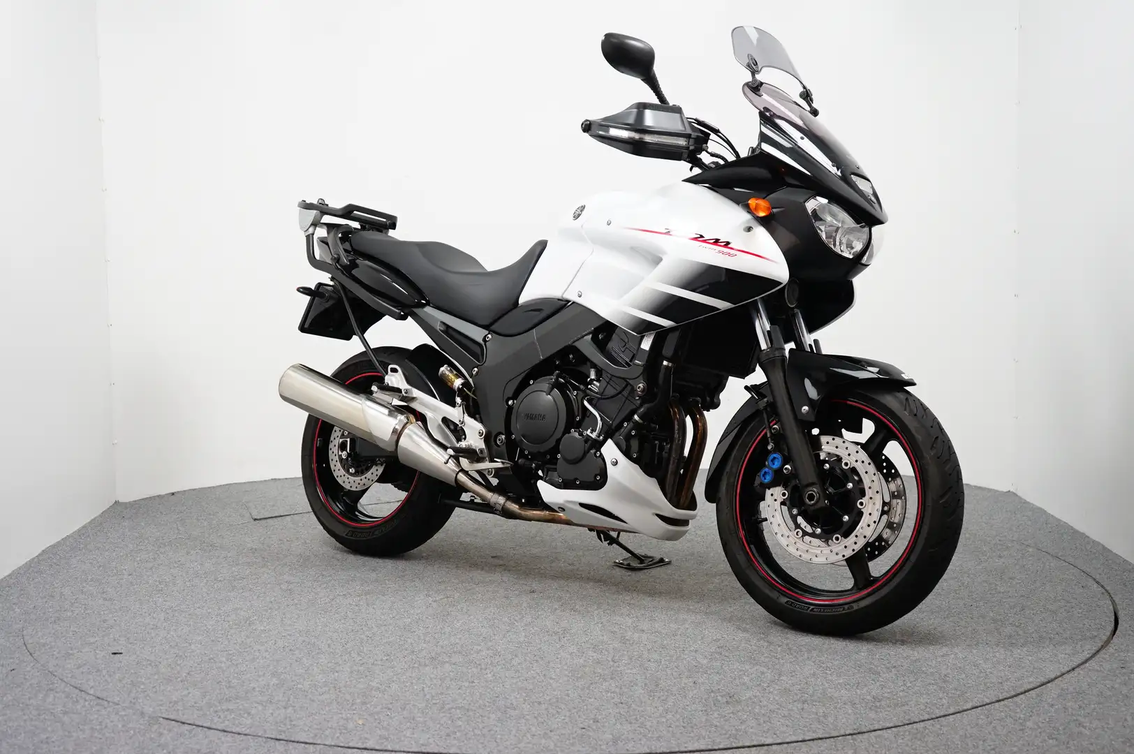 Yamaha TDM 900 ABS: GERESERVEERD RD Blanco - 2