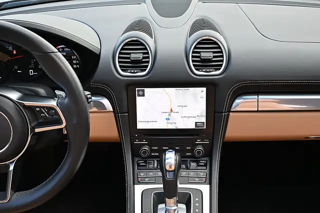 Porsche Boxster 718 Boxster DSG 20" LED, Navi PCM, SportAGA, To... Ansicht 5