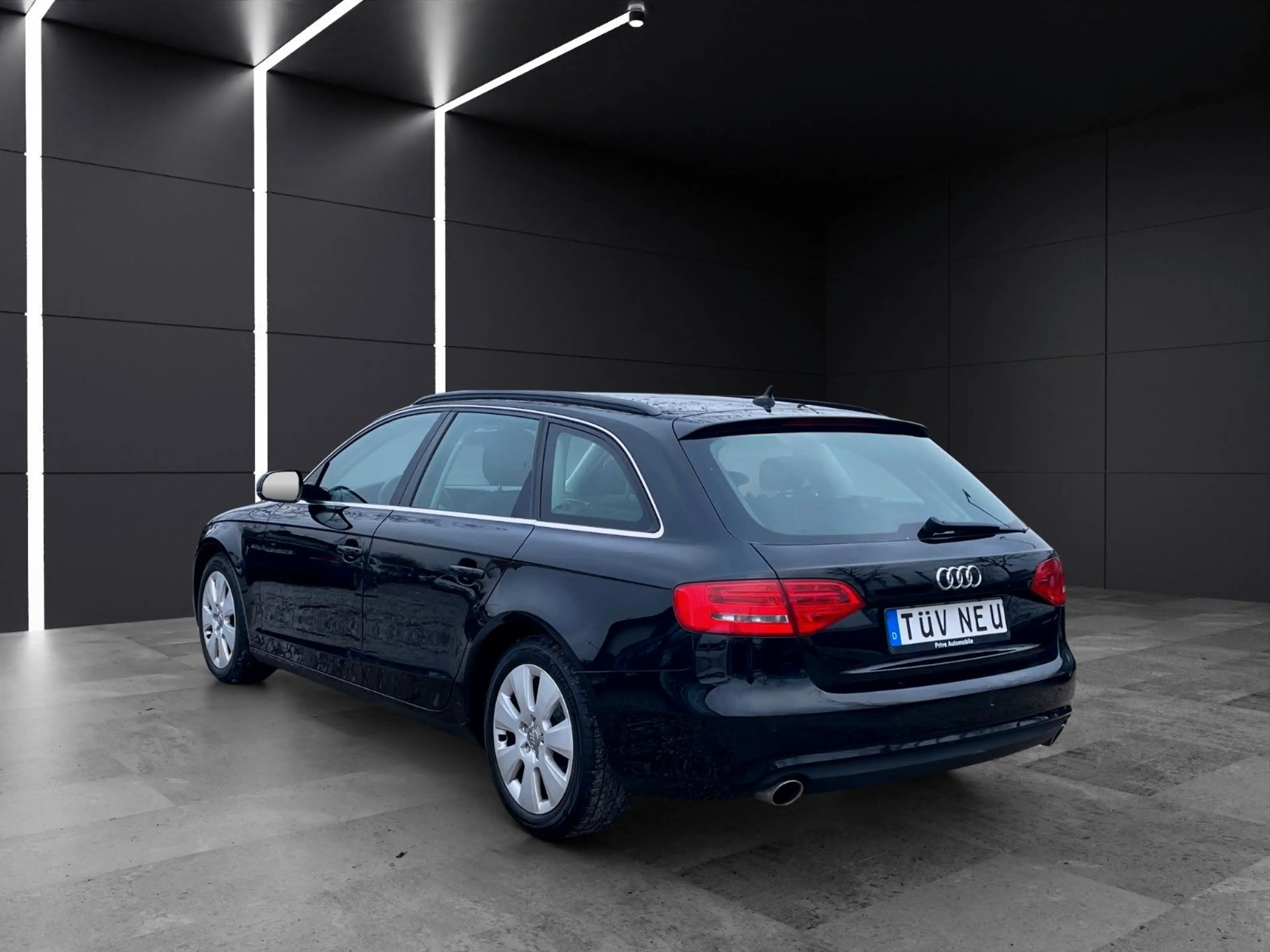 Audi A4 3.0 TDI~SHZ~MFL~Navi~Elektr. Kofferraum~TOP — photo 7
