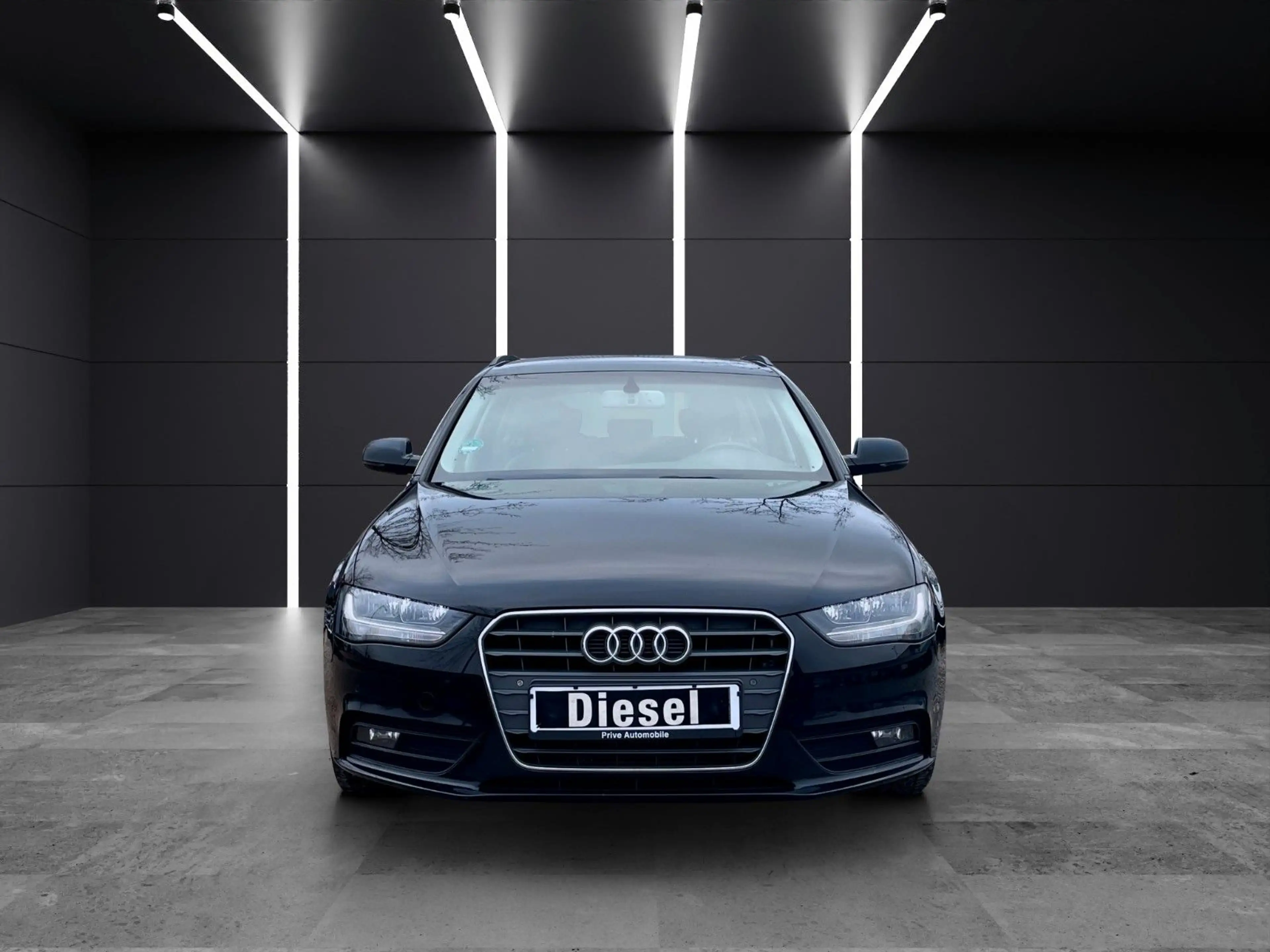 Audi A4 3.0 TDI~SHZ~MFL~Navi~Elektr. Kofferraum~TOP