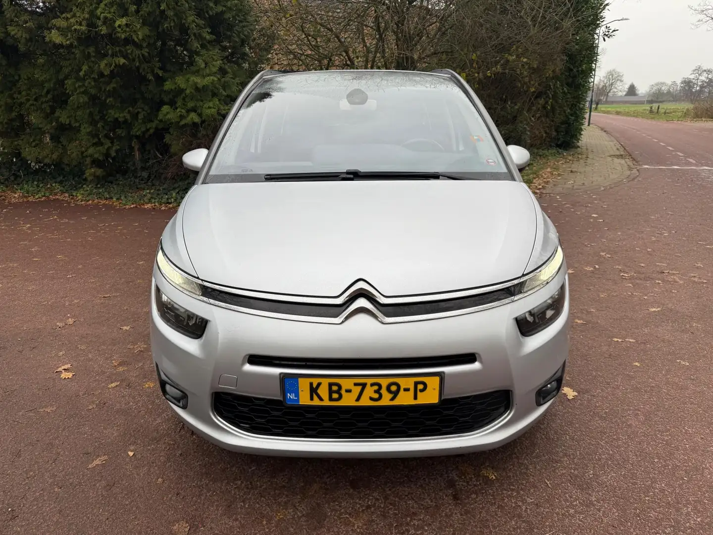 Citroen Grand C4 Picasso 1.2 PureTech Tendance / Navi / Camera / 7p / Airco Gris - 2