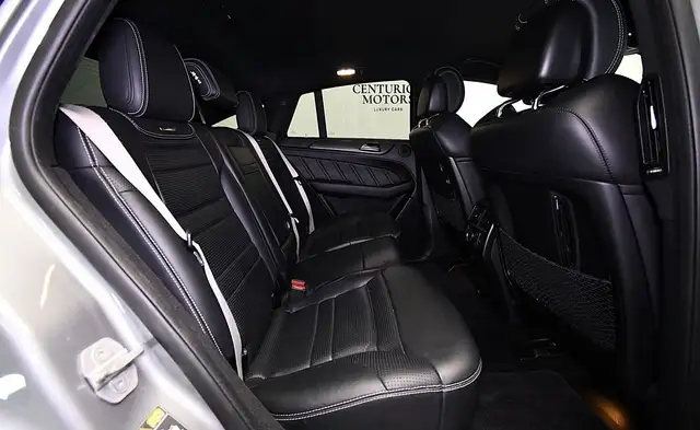 Mercedes-Benz GLE view 9