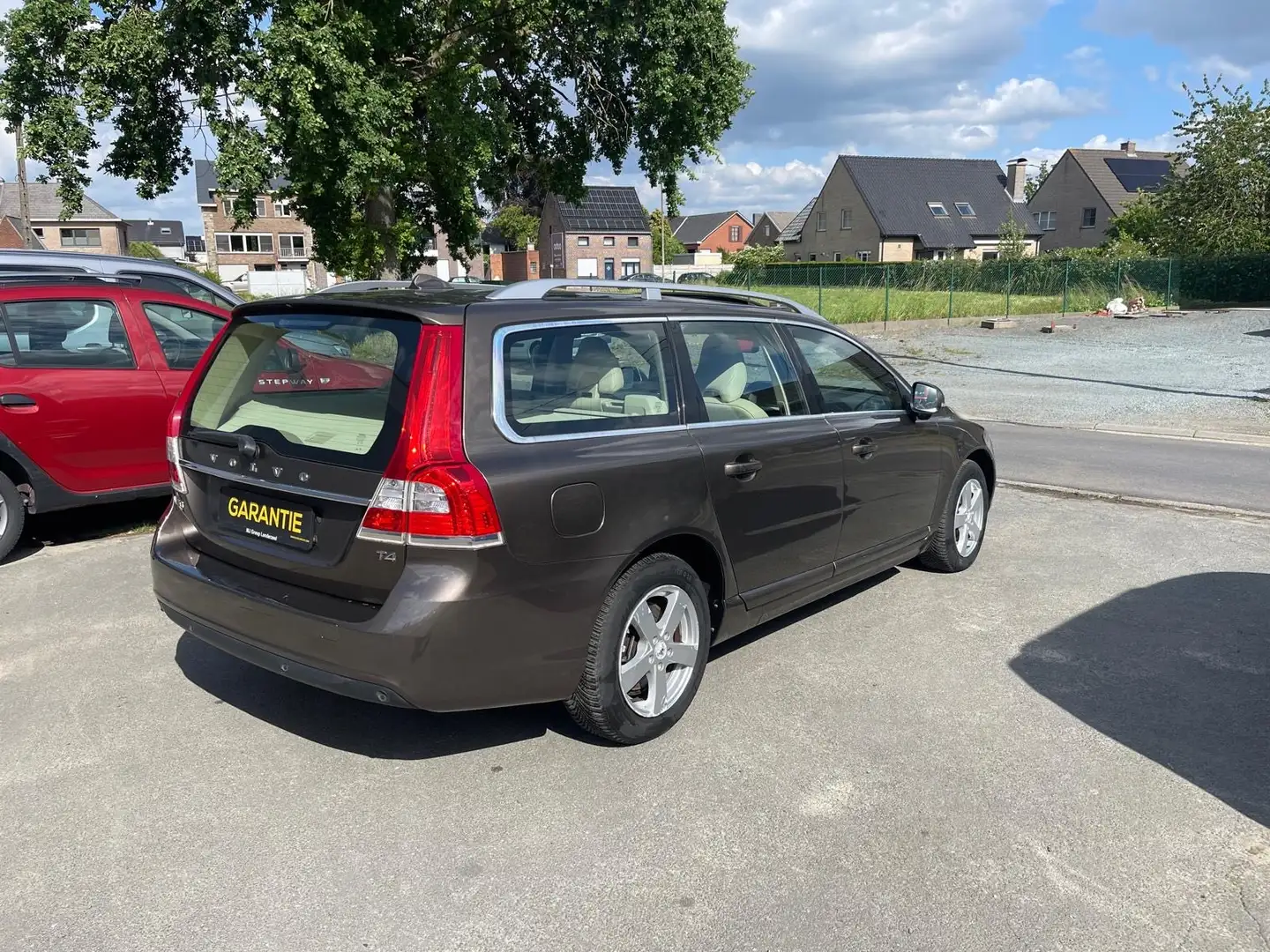 Volvo V70 1.6 T4  42000KM NEW !! 100%BELGE  FULL OPTION Brons - 2