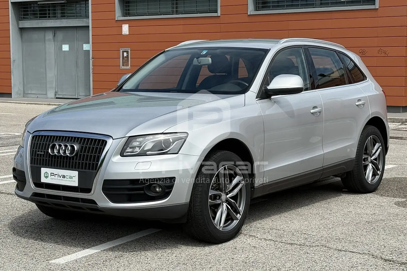 Audi Q5 Q5 2.0 TDI 170 CV quattro S tronic Zilver - 1
