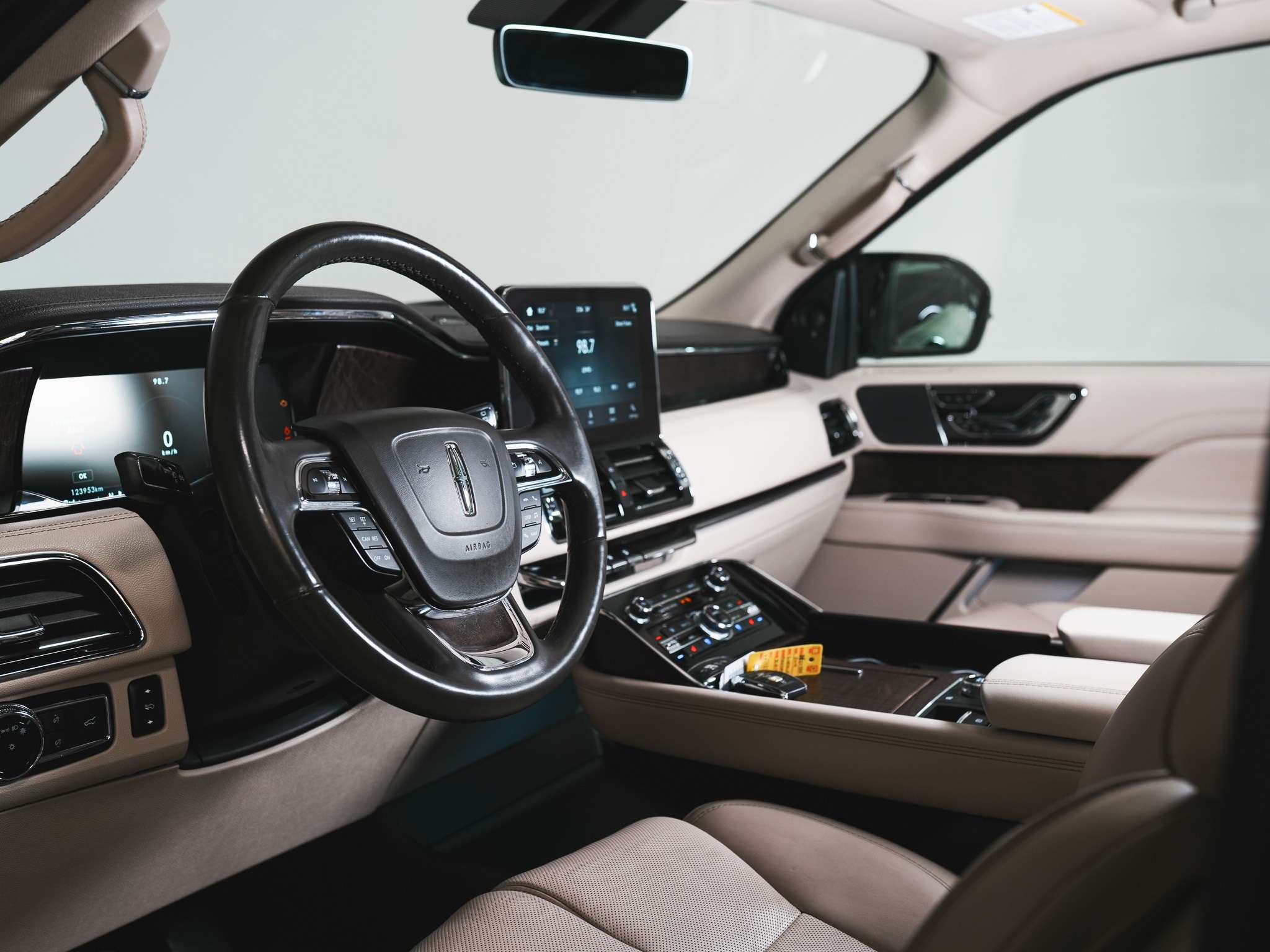 used 2019 Lincoln Navigator car, priced at $42,900