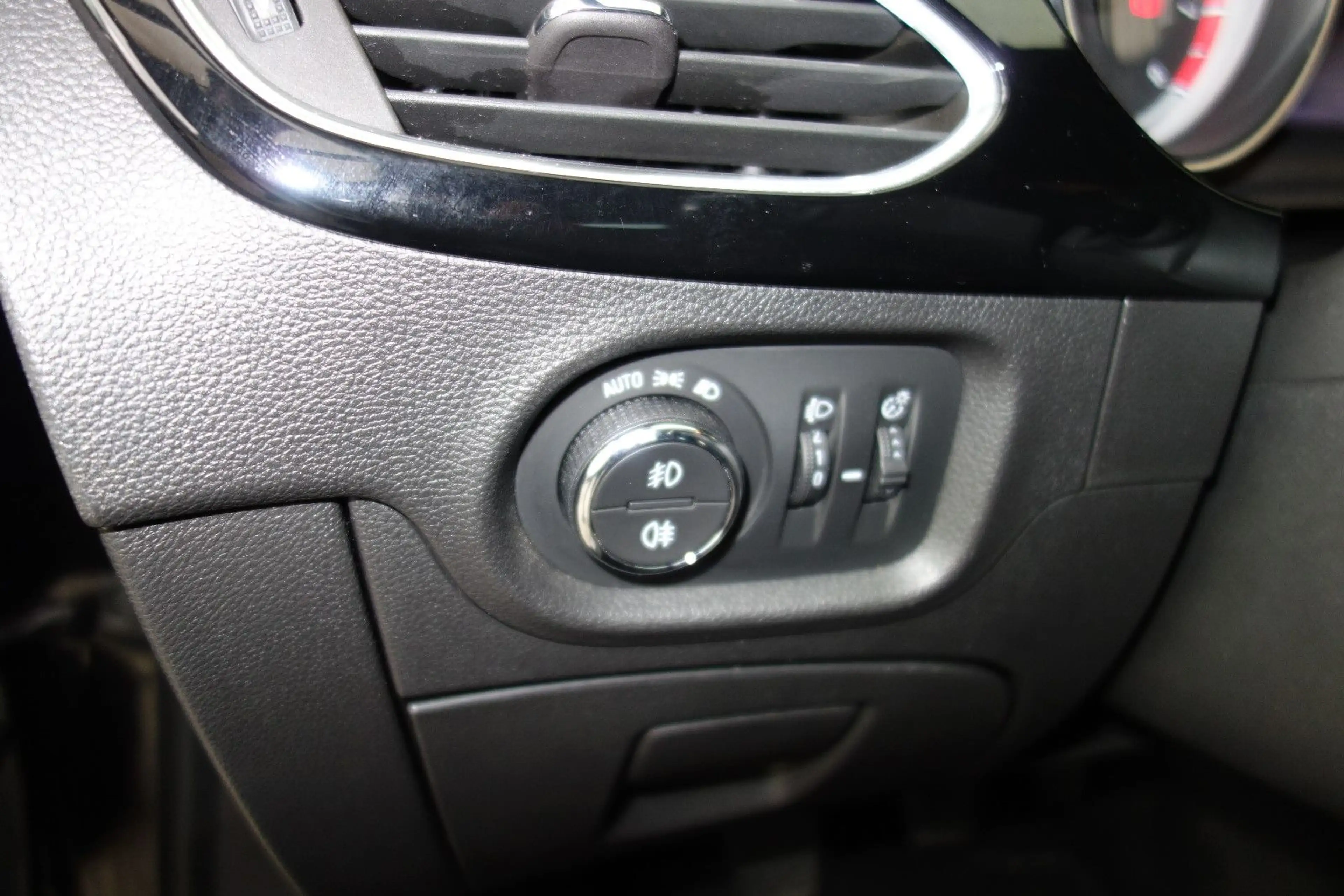Opel Astra K Lim. 5-trg. Dynamic/Navi,Kamera,6.gang — photo 14