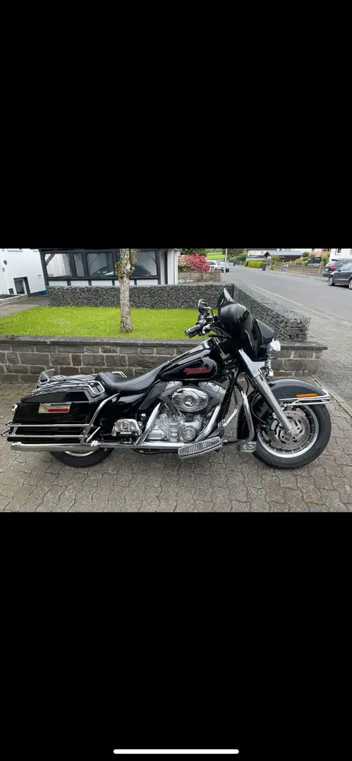 Harley-Davidson Electra Glide - 1