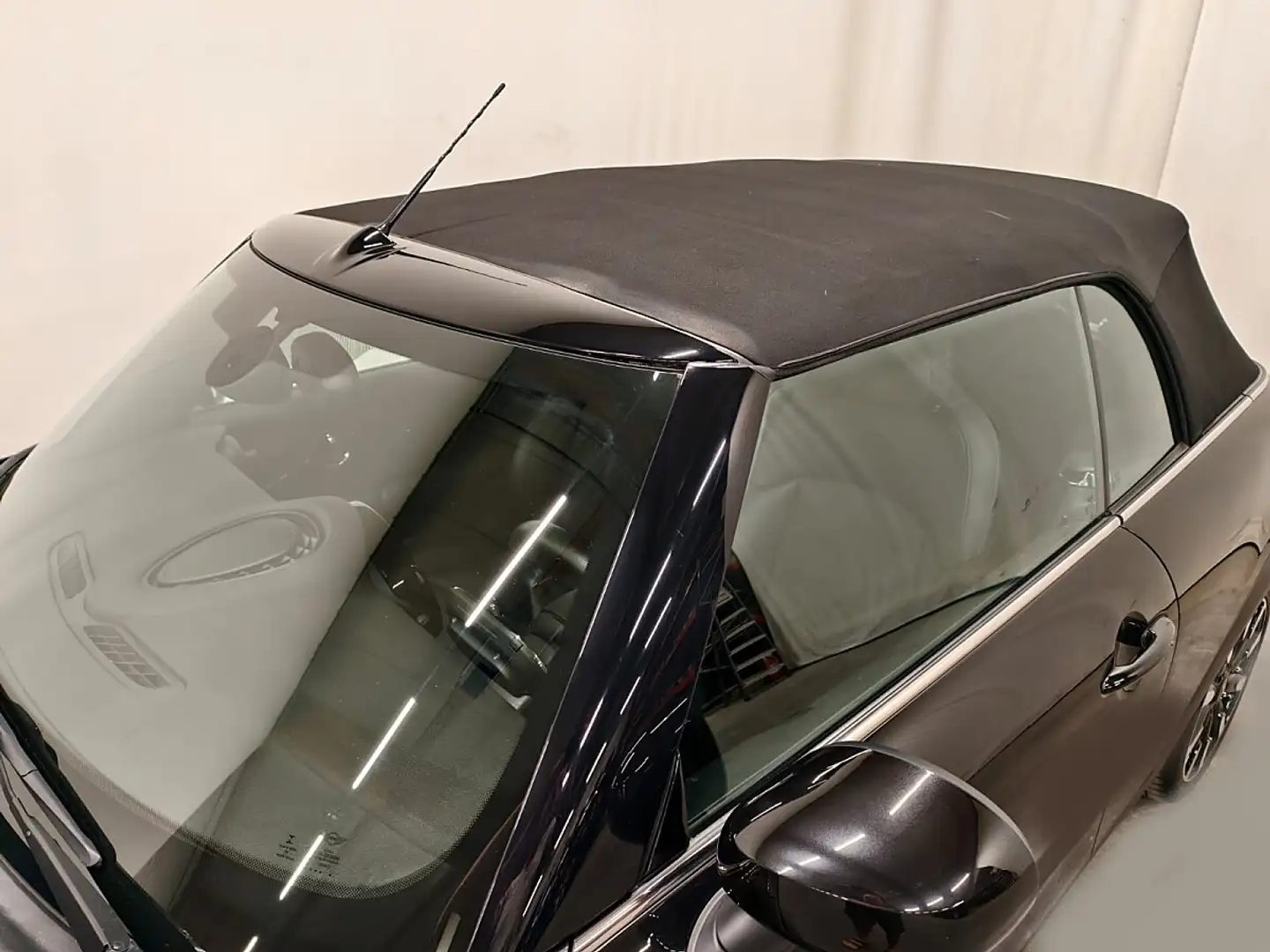 MINI Cooper Cabrio MINI Cooper Cabrio Aut. Black-Edtion, Leder, NA... Schwarz - 2