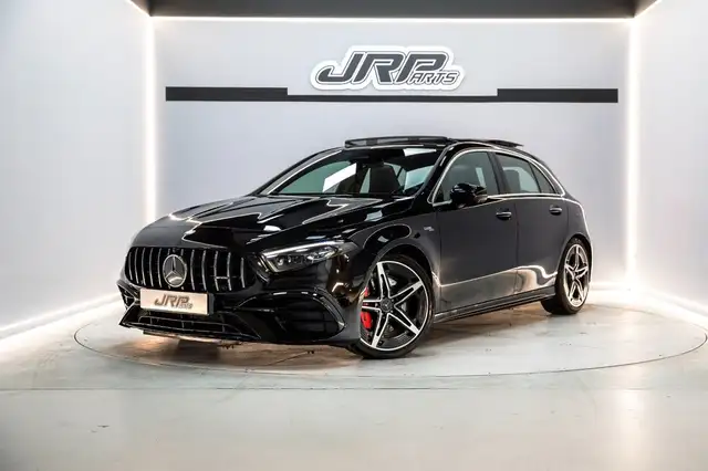 Mercedes-Benz A 45 AMG Mercedes-AMG S 4MATIC+