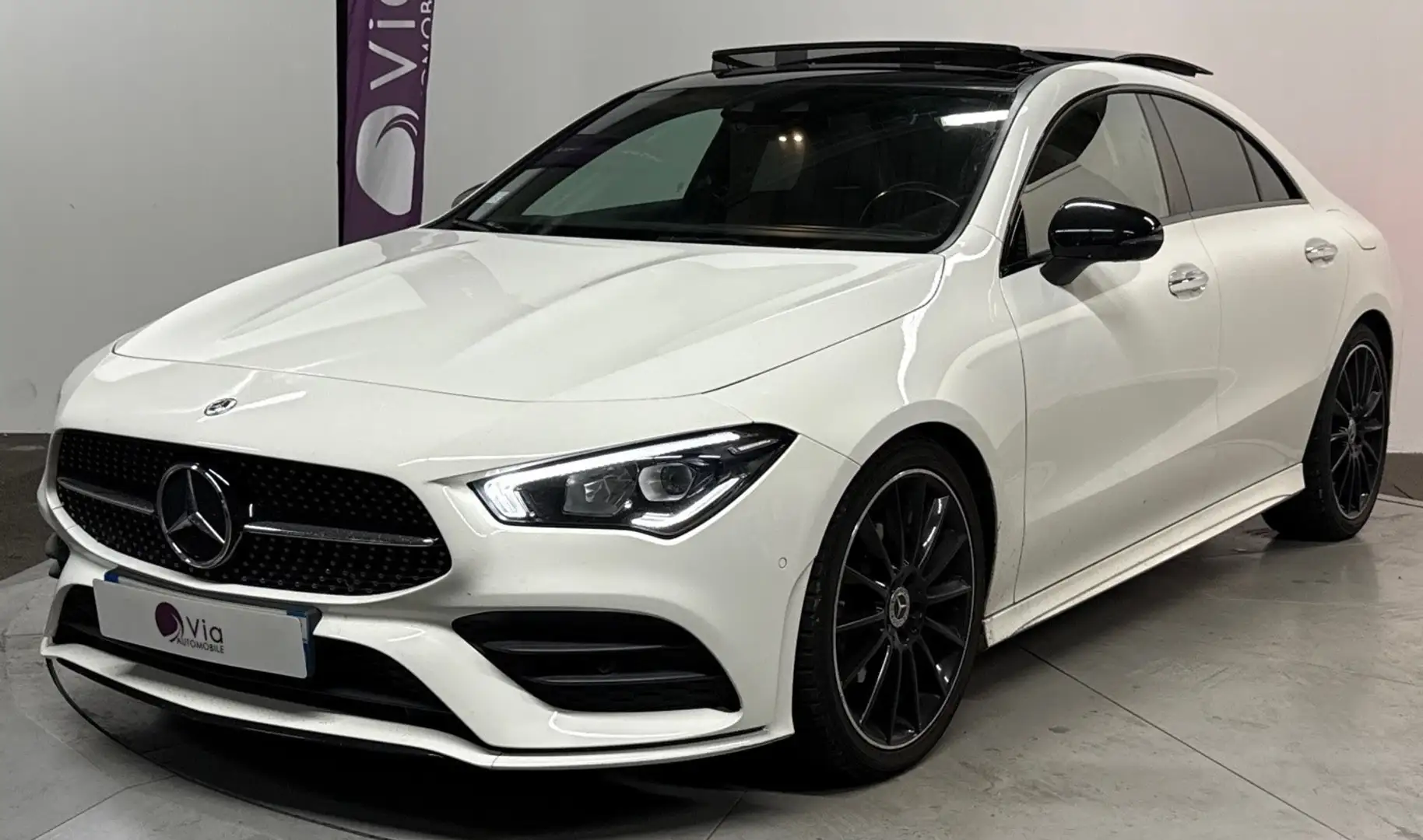 Mercedes-Benz CLA 180 180 7G-DCT AMG Line Blanc - 1