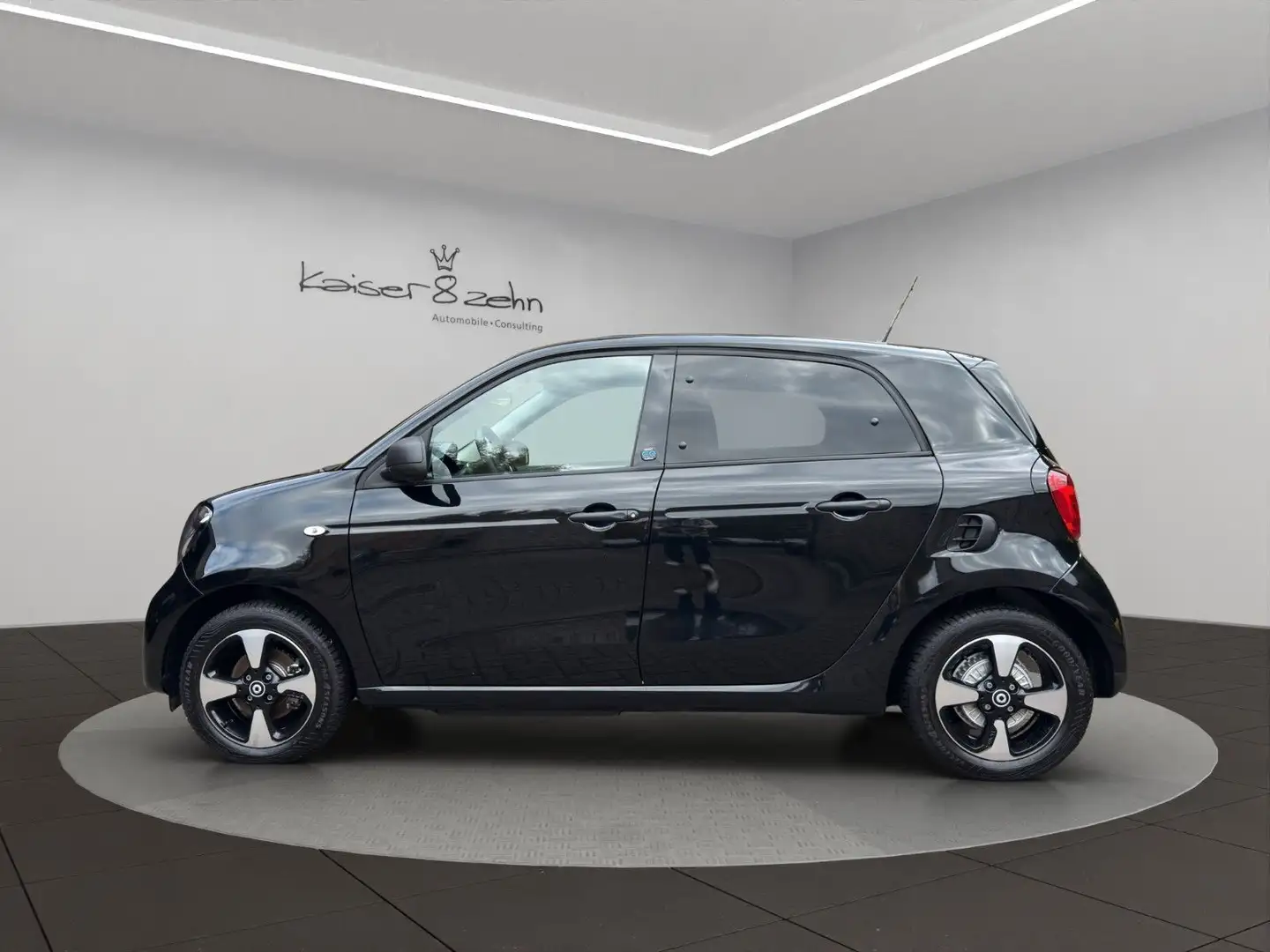 smart forFour EQ Passion *Faltdach*Rückfahrkamera* Schwarz - 2