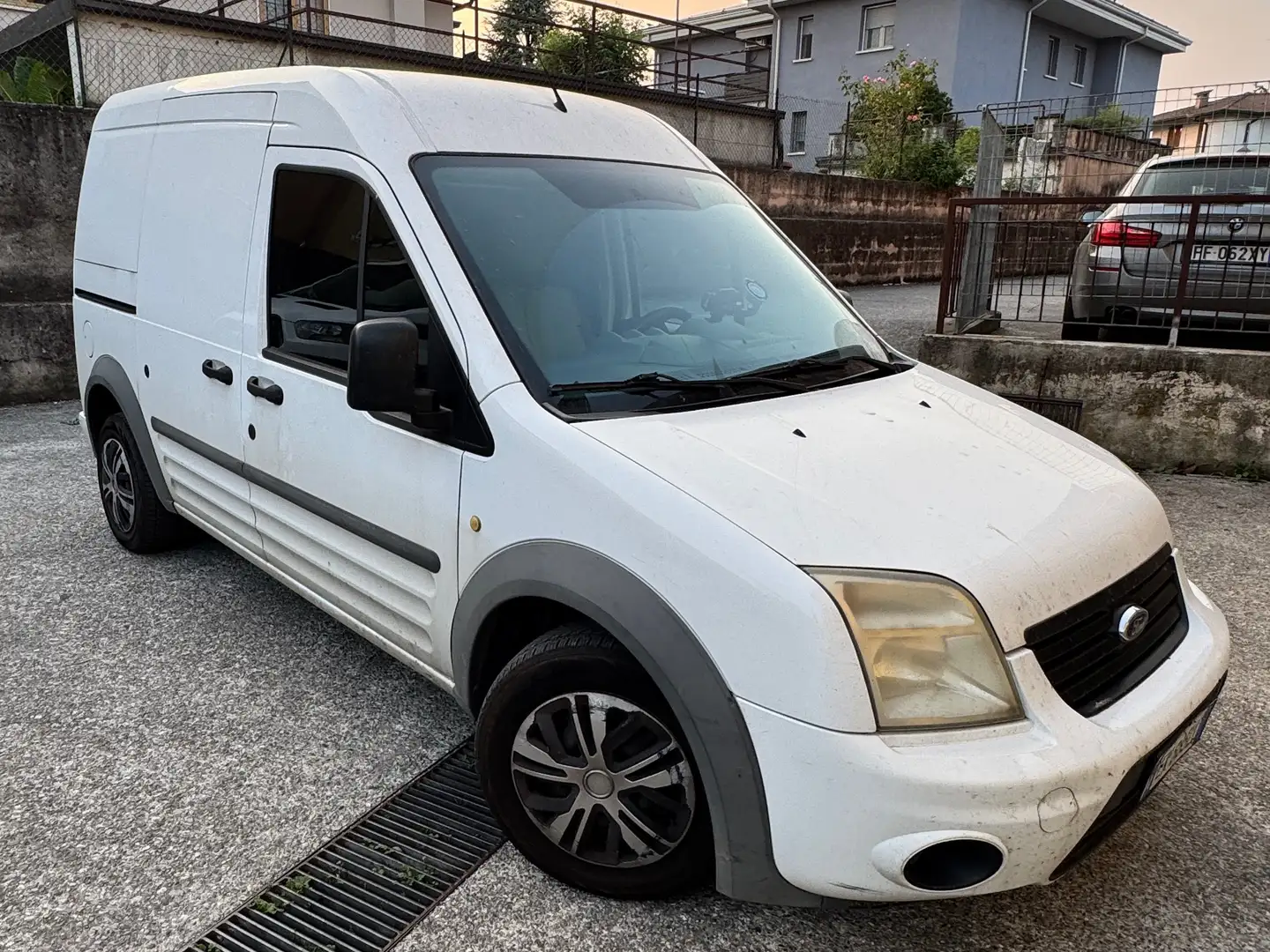 Ford Transit Connect Белый - 1