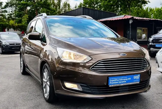Ford Grand C-Max Grand C-MAX Titanium.7Sitzer. Neue Zahnriemen
