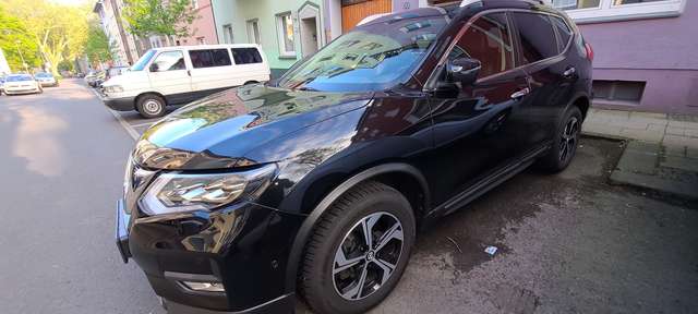 Imagine Nissan X-Trail Tekna