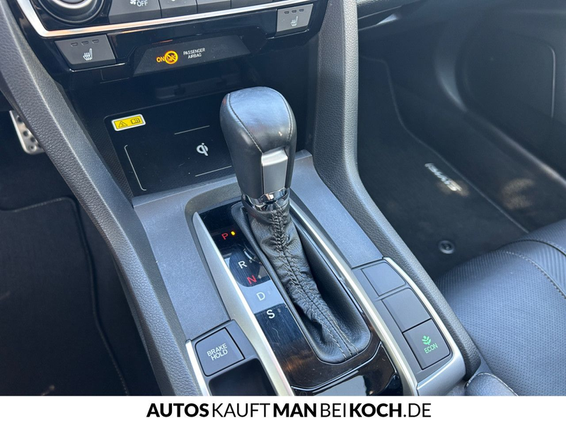 Honda Civic 1.5 i-VTEC Turbo Executive LED GSD DAB NAVI — photo 11