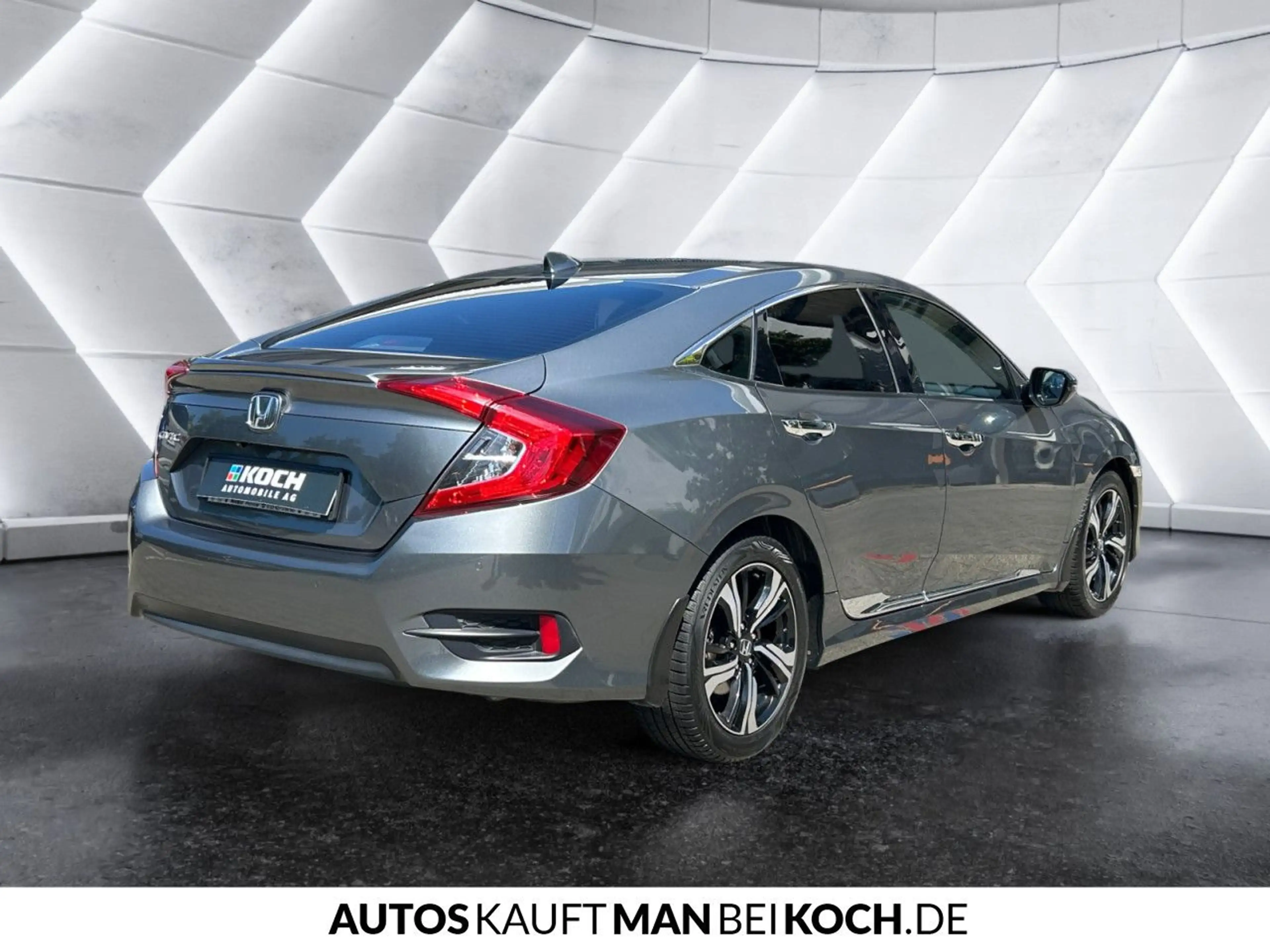 Honda Civic 1.5 i-VTEC Turbo Executive LED GSD DAB NAVI — photo 5