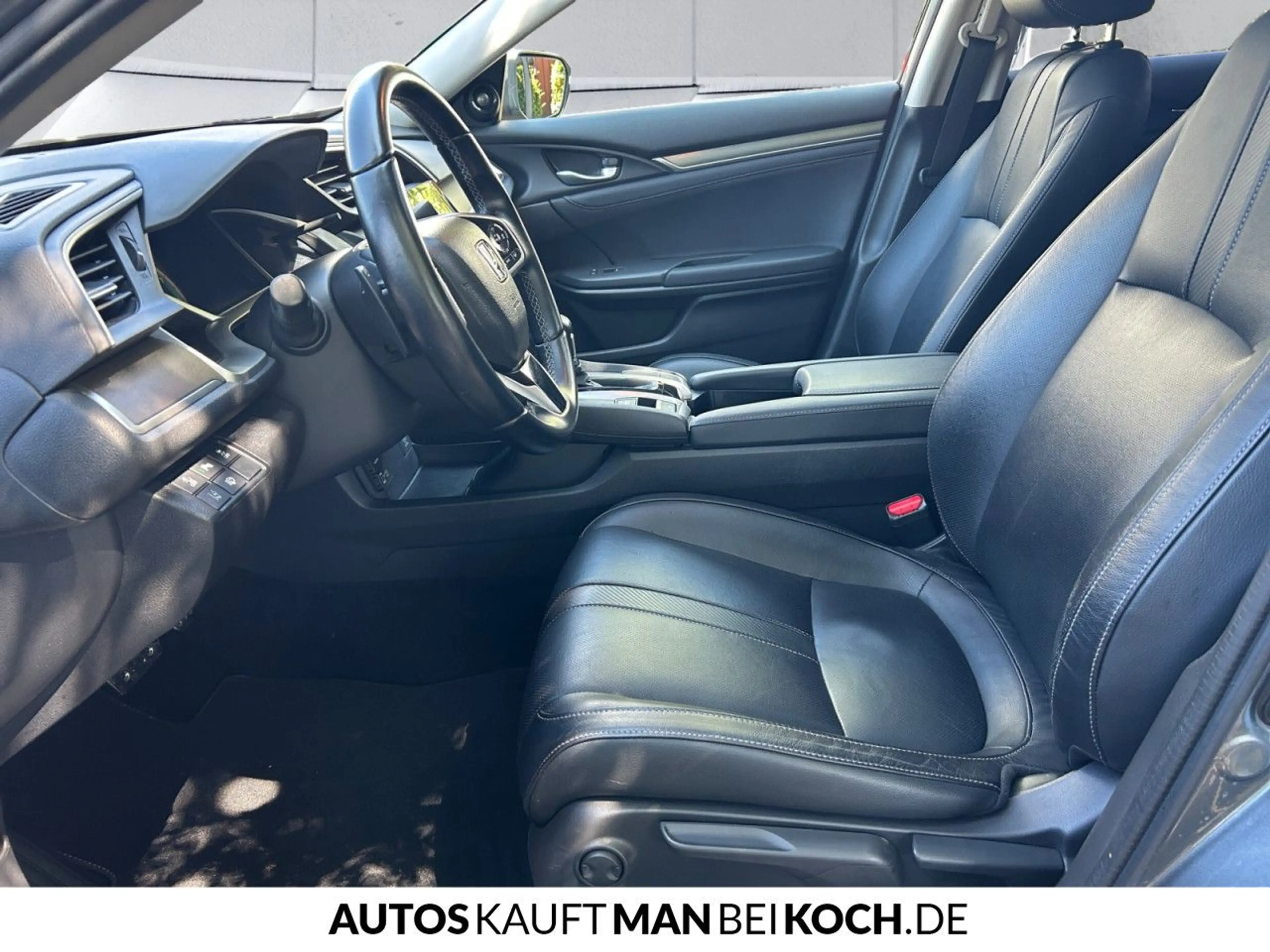Honda Civic 1.5 i-VTEC Turbo Executive LED GSD DAB NAVI — photo 7