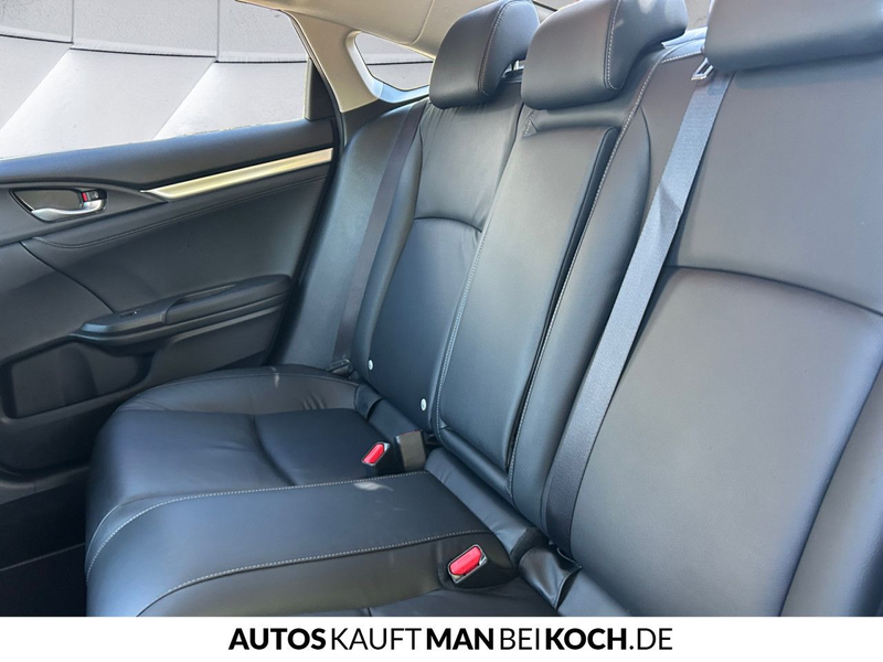 Honda Civic 1.5 i-VTEC Turbo Executive LED GSD DAB NAVI — photo 8