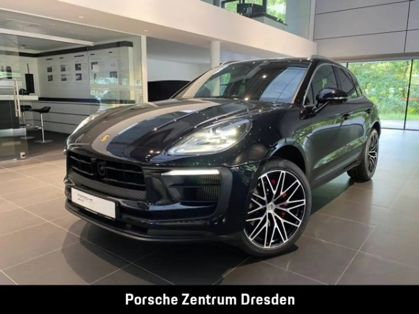 Porsche Macan S Schwarz - 1