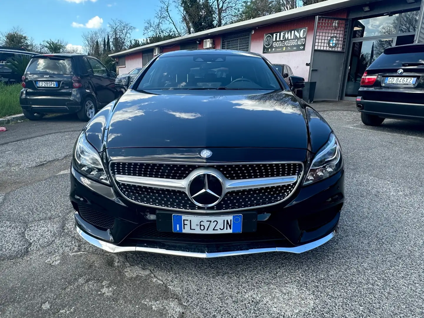 Mercedes-Benz CLS 350 d SW 4Matic Premium Tetto Amg Pack Harman Kard Negru - 2