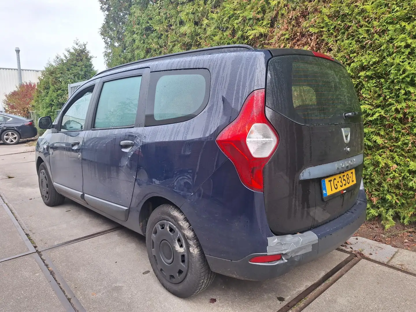 Dacia Lodgy 1.6 SCe 7p. Bleu - 2