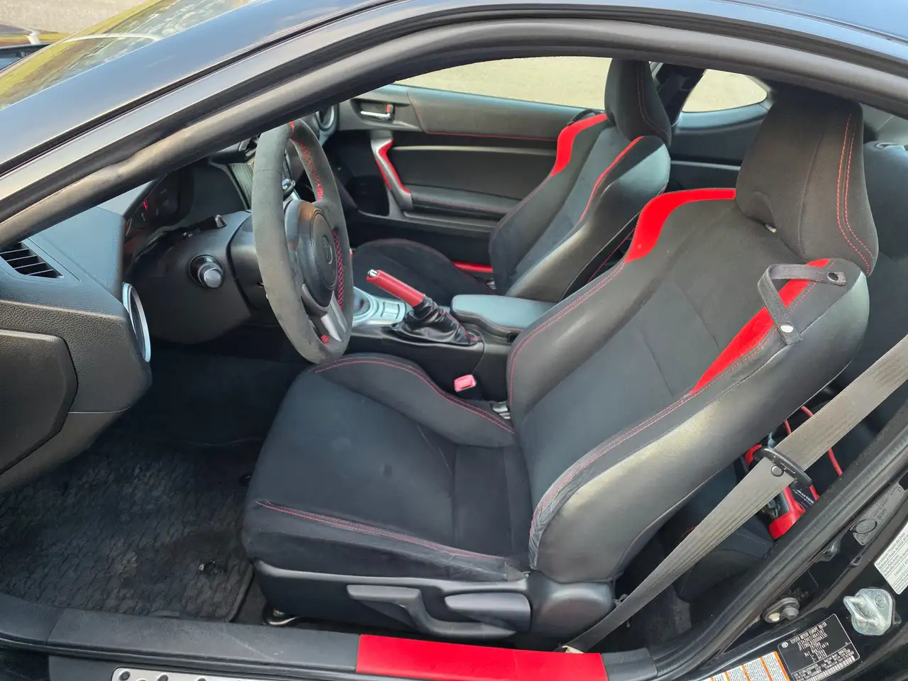 TOYOTA GT86 GT86 2.0 200 ch - BVM - VOLANT CUIR - AERO KIT ORIGINALE TOYOTA