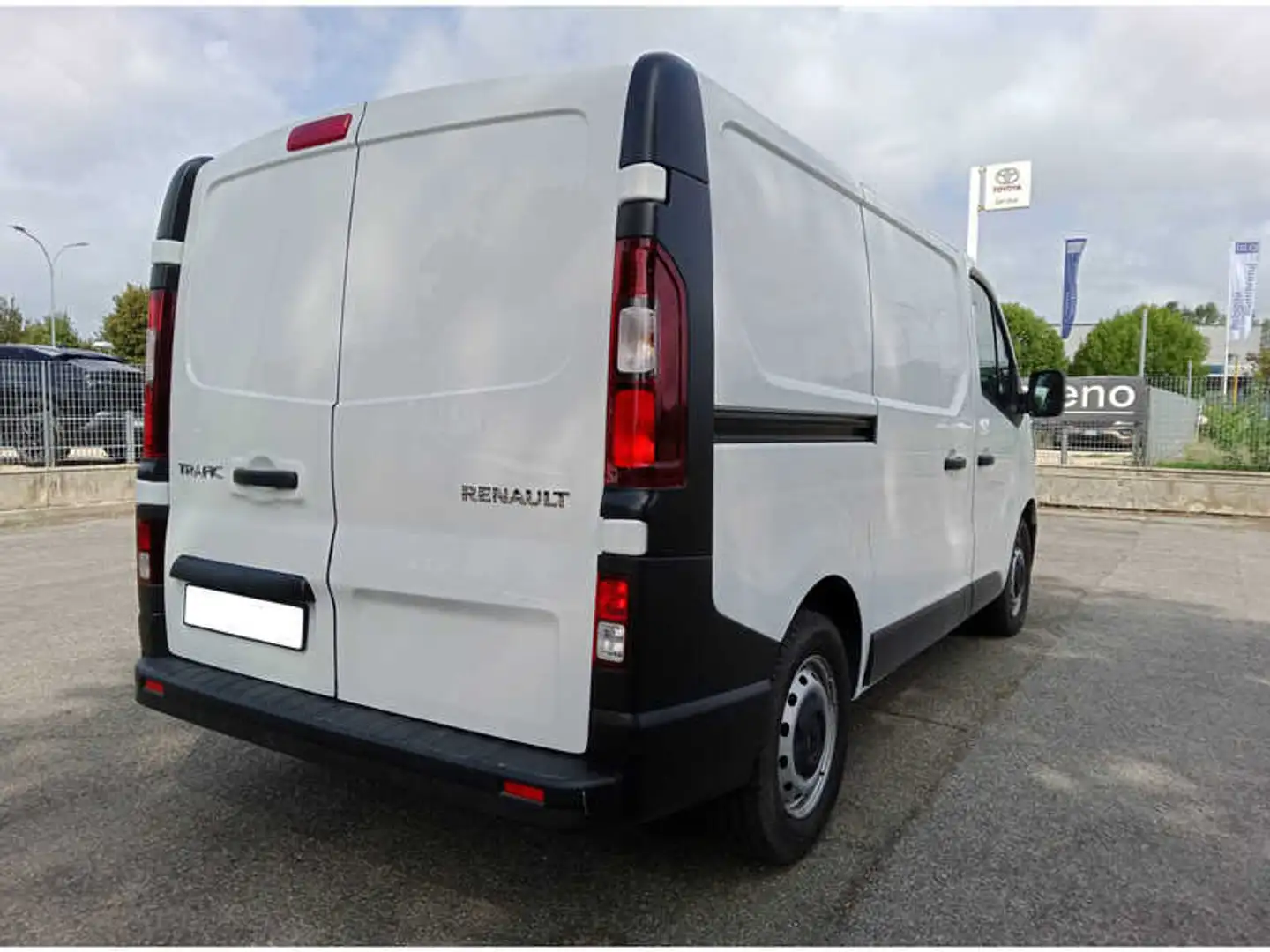 Renault Trafic T29 2.0 dci 150 CV Energy L1 H1 Bianco - 2