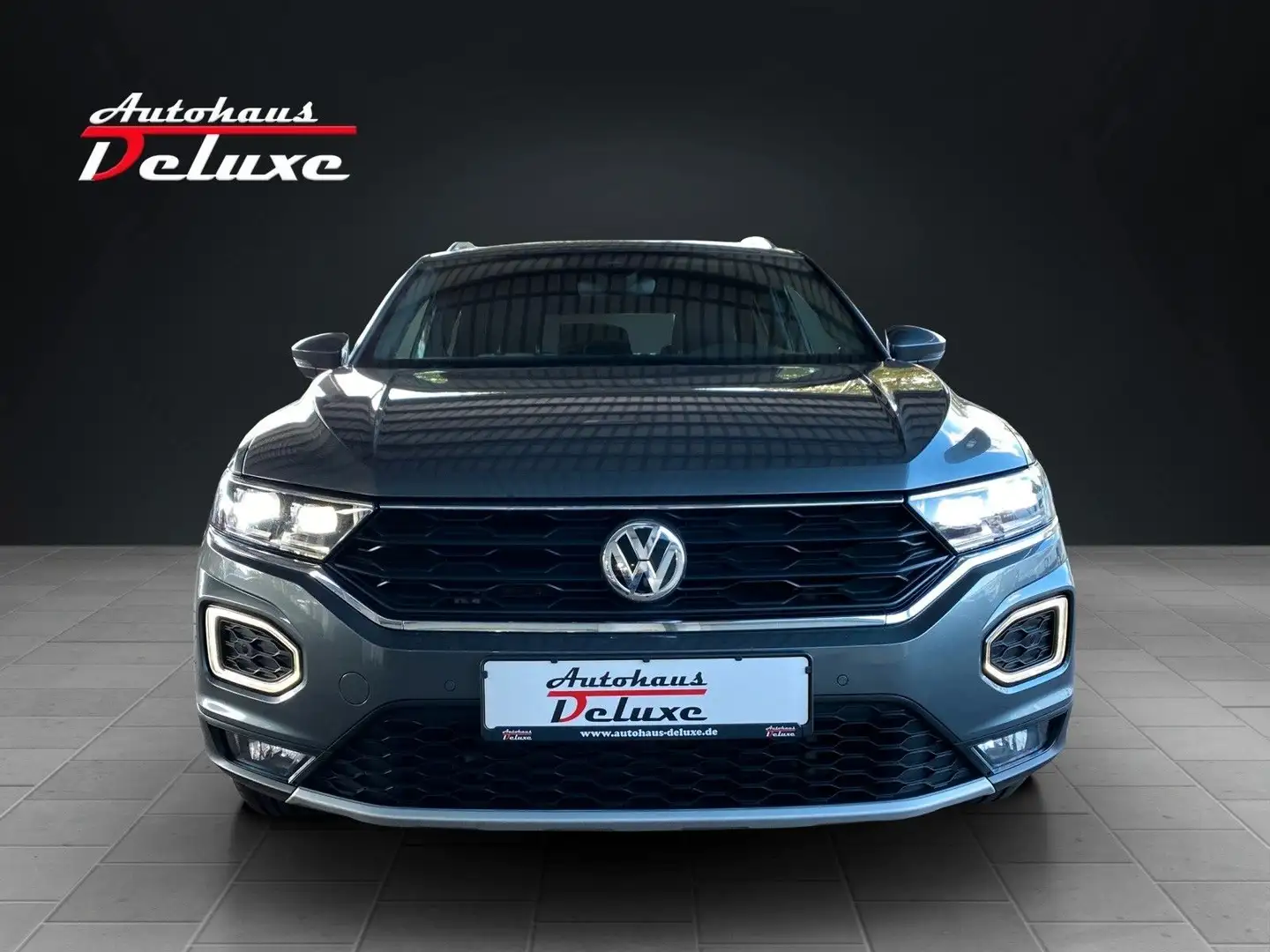 Volkswagen T-Roc 2,0 TDI 4M SPORT NAVI-KAMERA-STHZ-AHK-LED Gris - 2