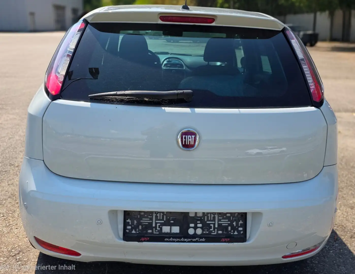 Fiat Punto Evo Evo 1,4 75 Weiß - 2