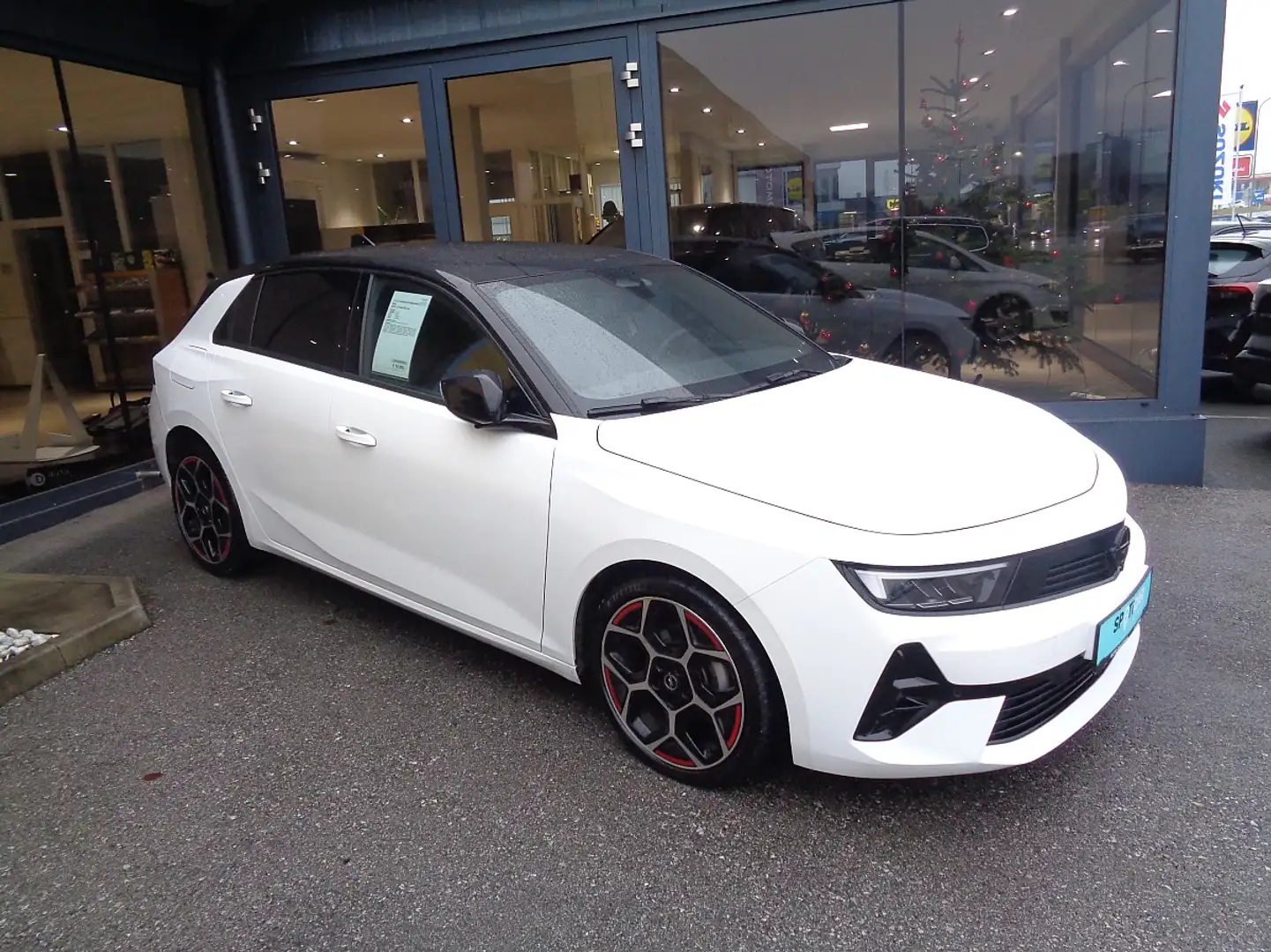 Opel Astra 1,2 Turbo GS Line Weiß - 2