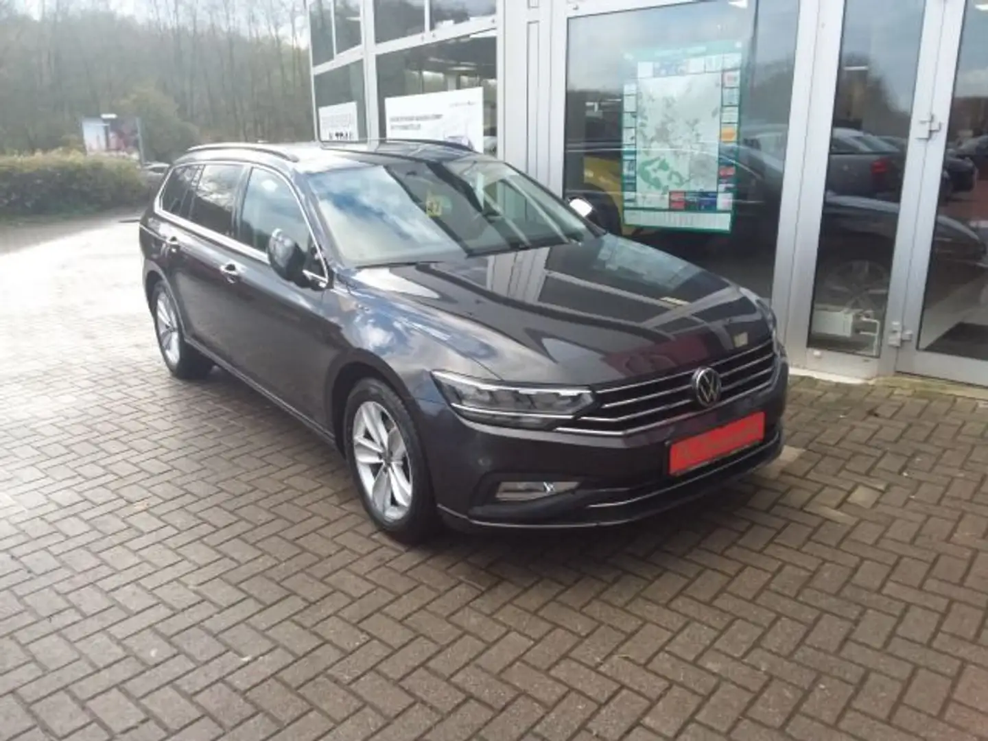 Volkswagen Passat Variant 2.0 TSI Business OPF Grau - 2