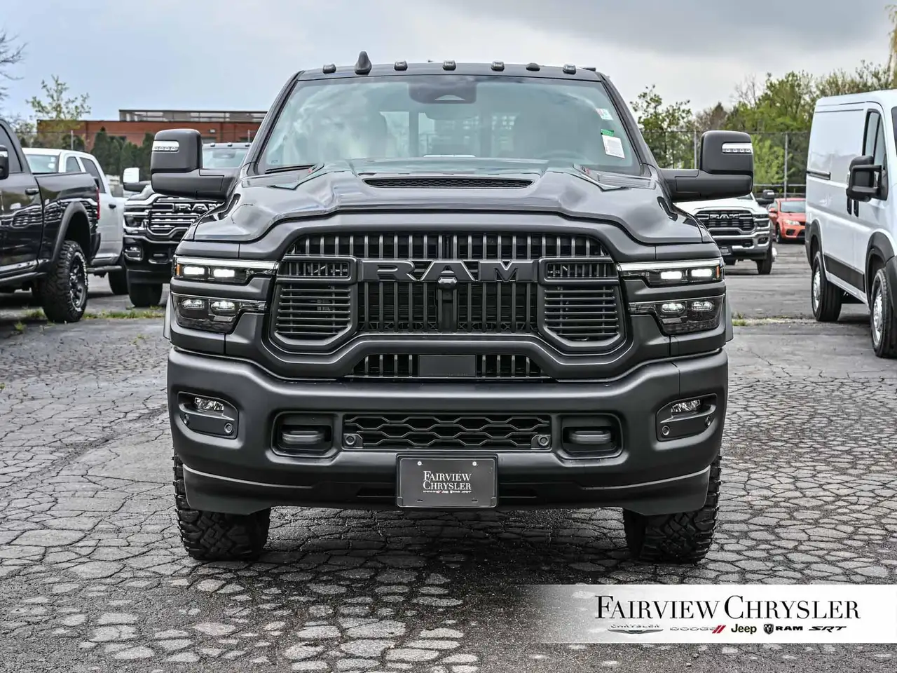 RAM 2500 снимка RAM 2500