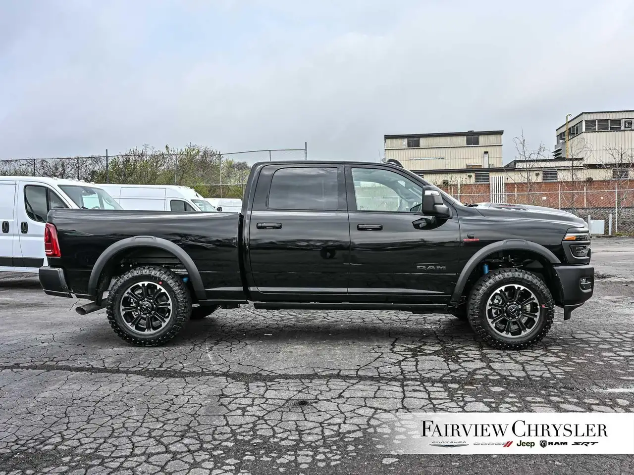 RAM 2500 снимка RAM 2500