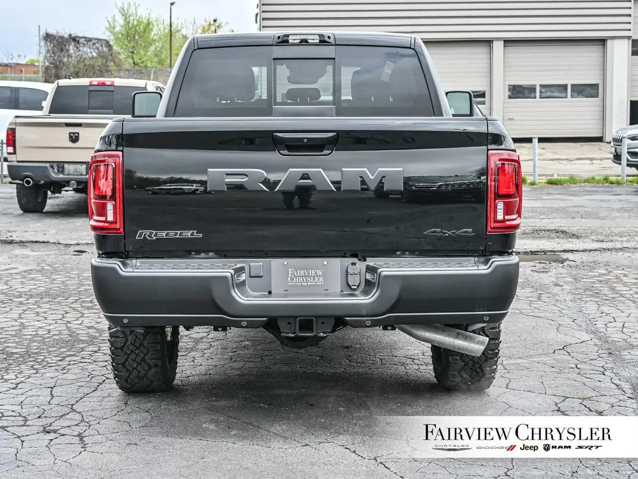 RAM 2500 снимка RAM 2500