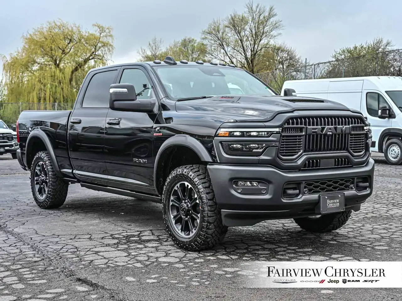 RAM 2500 снимка RAM 2500