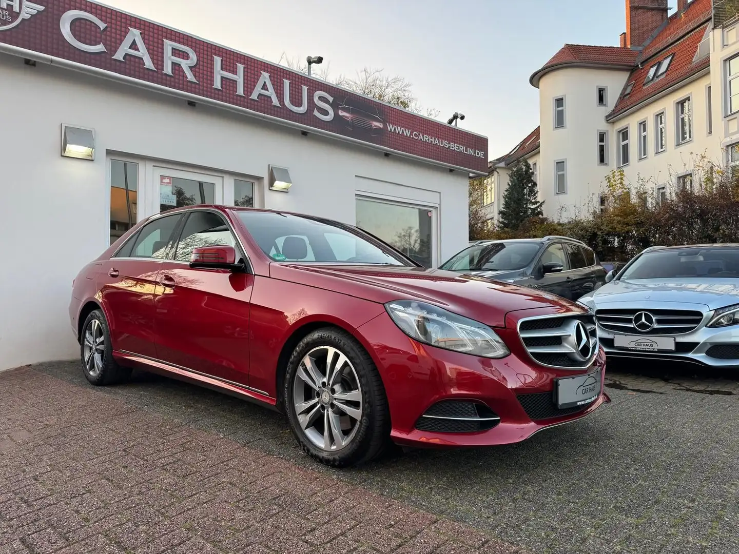 Mercedes-Benz E 250 CGI BlueEfficiency Avantgarde - 2