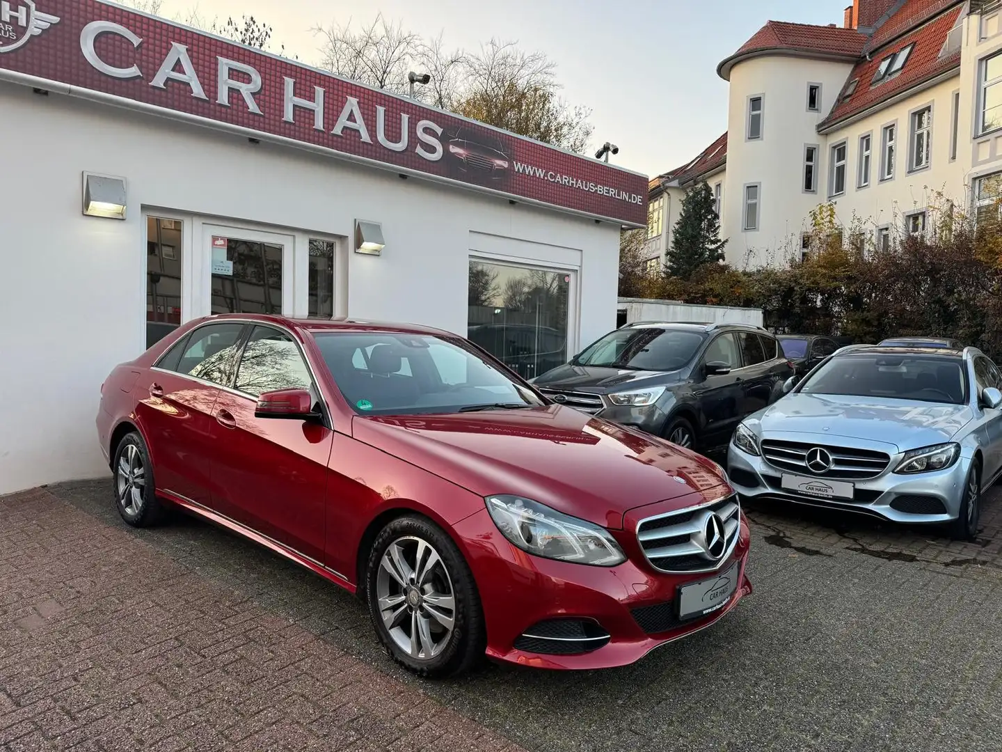 Mercedes-Benz E 250 CGI BlueEfficiency Avantgarde - 1