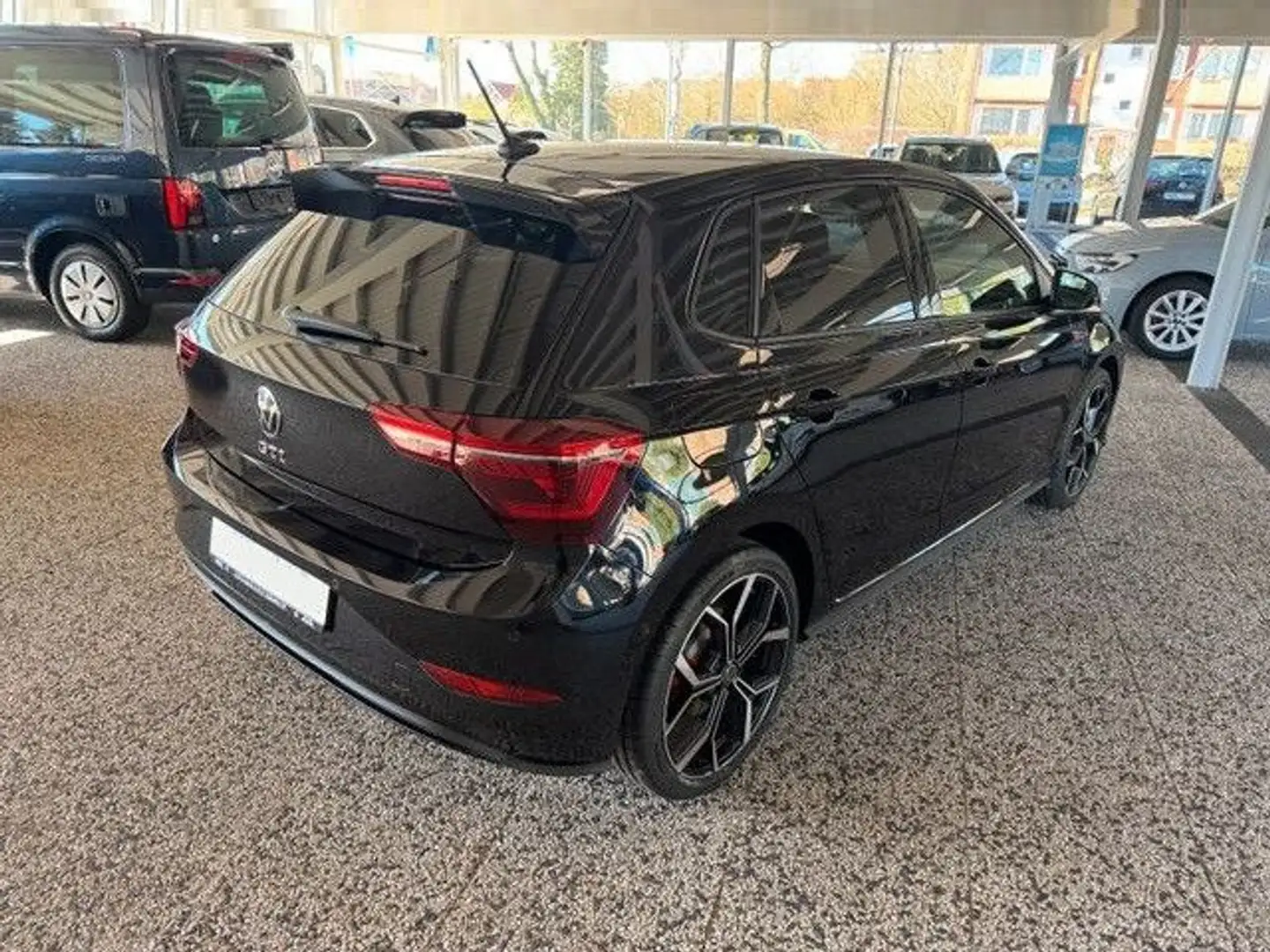 Volkswagen Polo GTI 2.0 TSI DSG ACC 18Z Navi Side Kam Pano Schwarz - 2