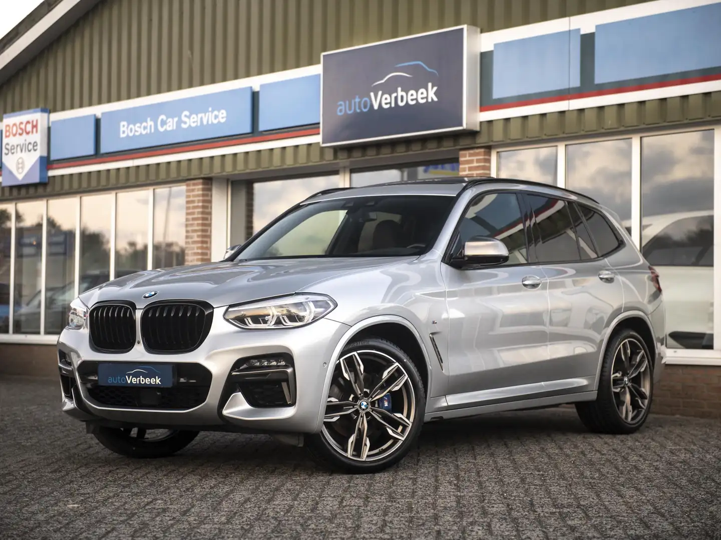 BMW X3 M40i xDrive High Executive | LED | Trekhaak | Pano Argento - 1