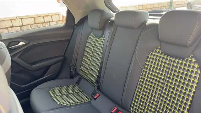 Audi A1 view 9