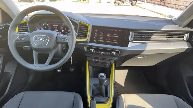 Audi A1 view 11