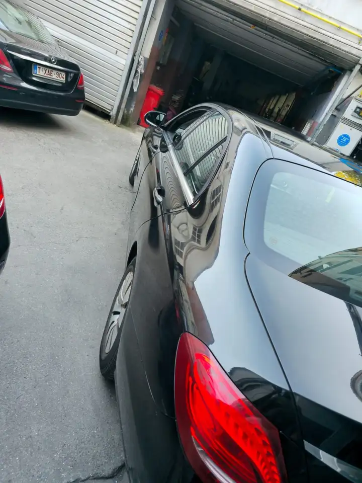 Mercedes-Benz E 200 CDI Classic, foto 6