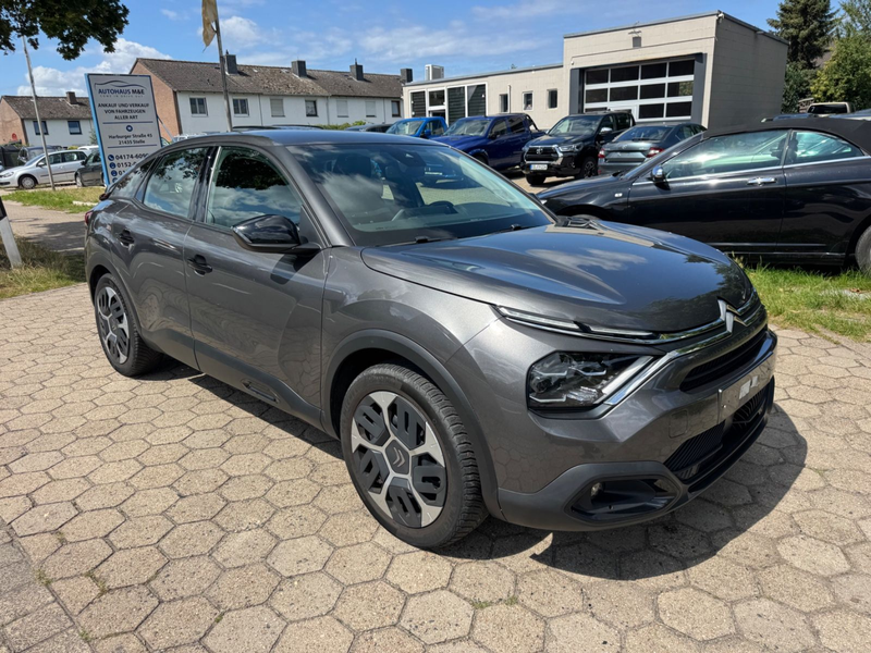 Citroen C4 Lim. 1.2 Feel *Full-LED*Guter Zustand*wenigKM — photo 3