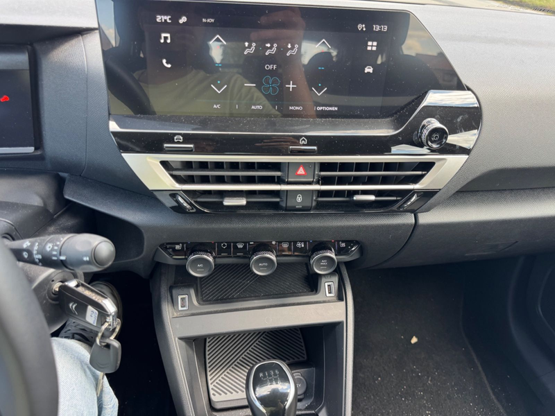 Citroen C4 Lim. 1.2 Feel *Full-LED*Guter Zustand*wenigKM — photo 14